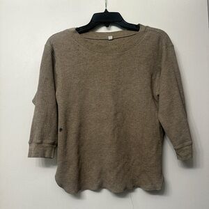 Uniqlo Waffle Knit with 3/4 sleeves